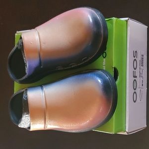 Oofos Clog Luxe Horizon Women's size 10